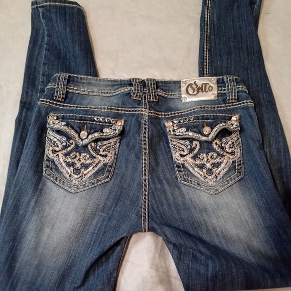JUNIORS CELLO JEANS Studded Bling Style Skinny Stretch Medium Wash SIZE 13 - Picture 6 of 6